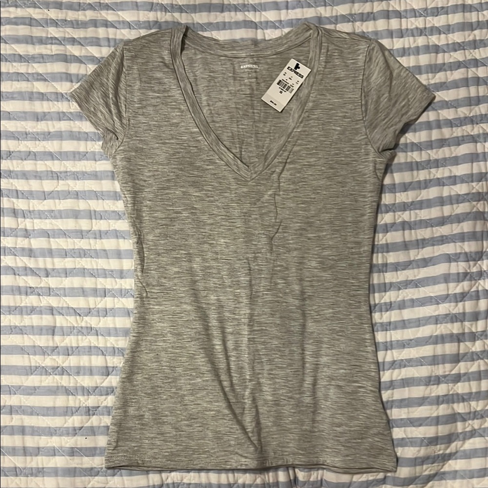 NWT Supersoft Fitted V-Neck Tee XS